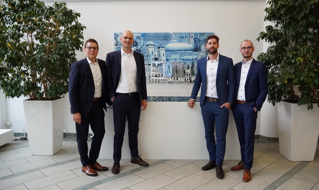 DATA MODUL Medical &amp; Healthcare Team